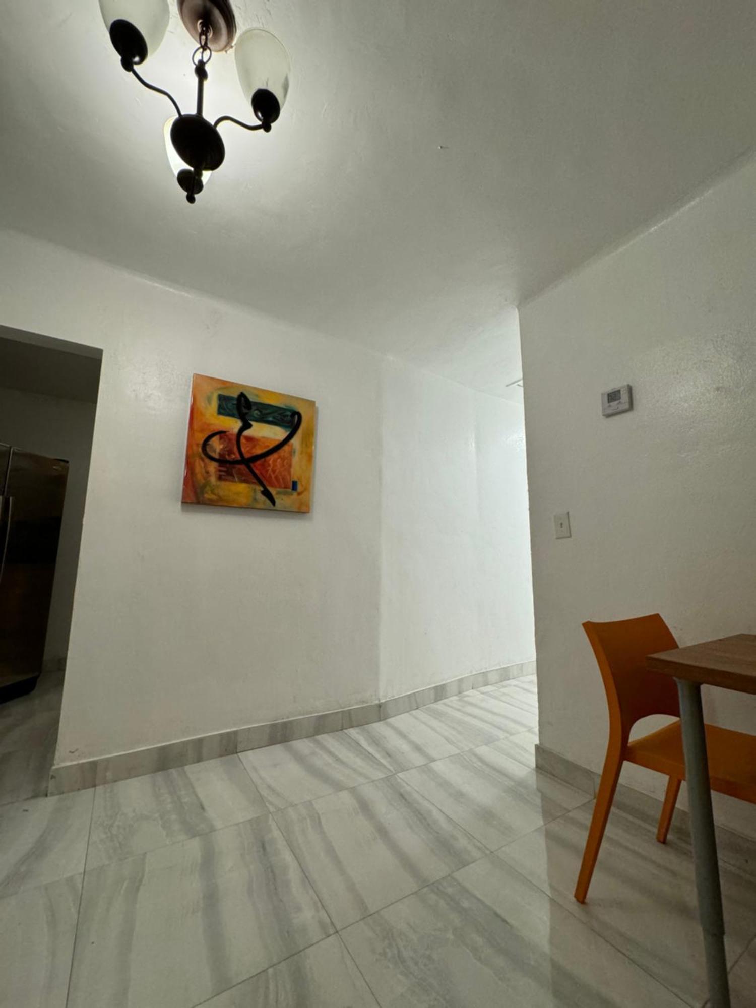 Parnasus Wynwood Hostel Miami Exterior photo
